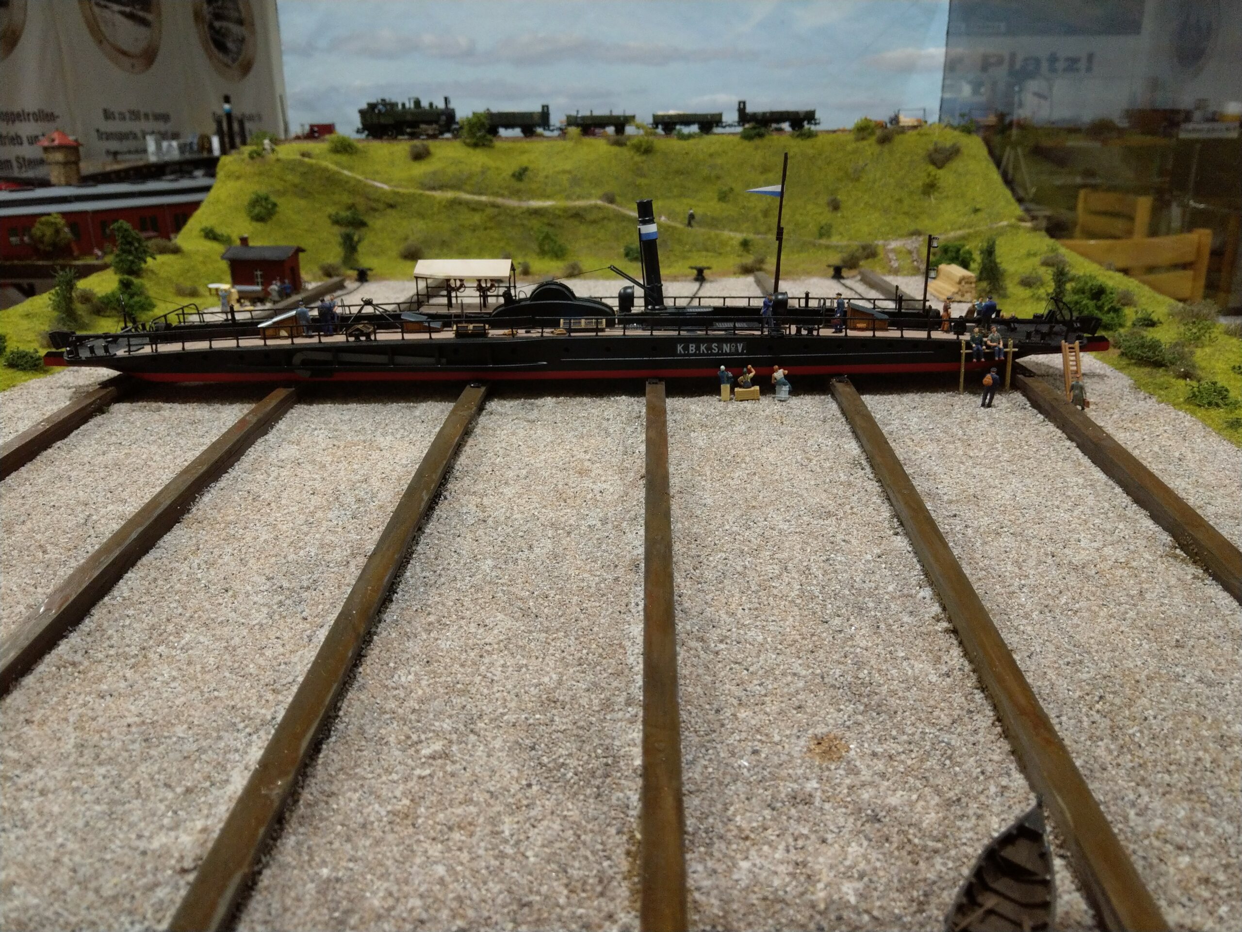 Die Ausbesserungswerft unterhalb der Obernauer Straße